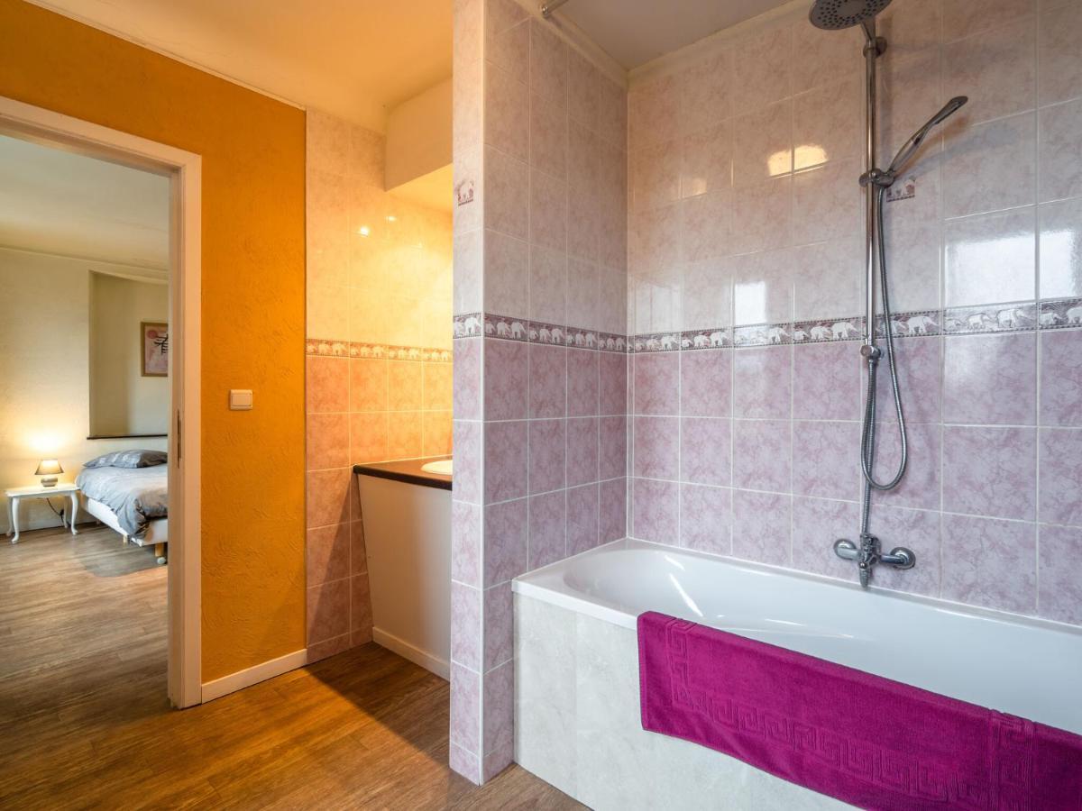 Modern Holiday Home In Sourbrodt With Private Pool Waimes Luaran gambar