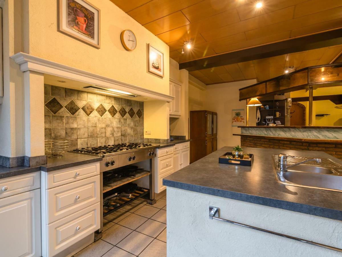 Modern Holiday Home In Sourbrodt With Private Pool Waimes Luaran gambar